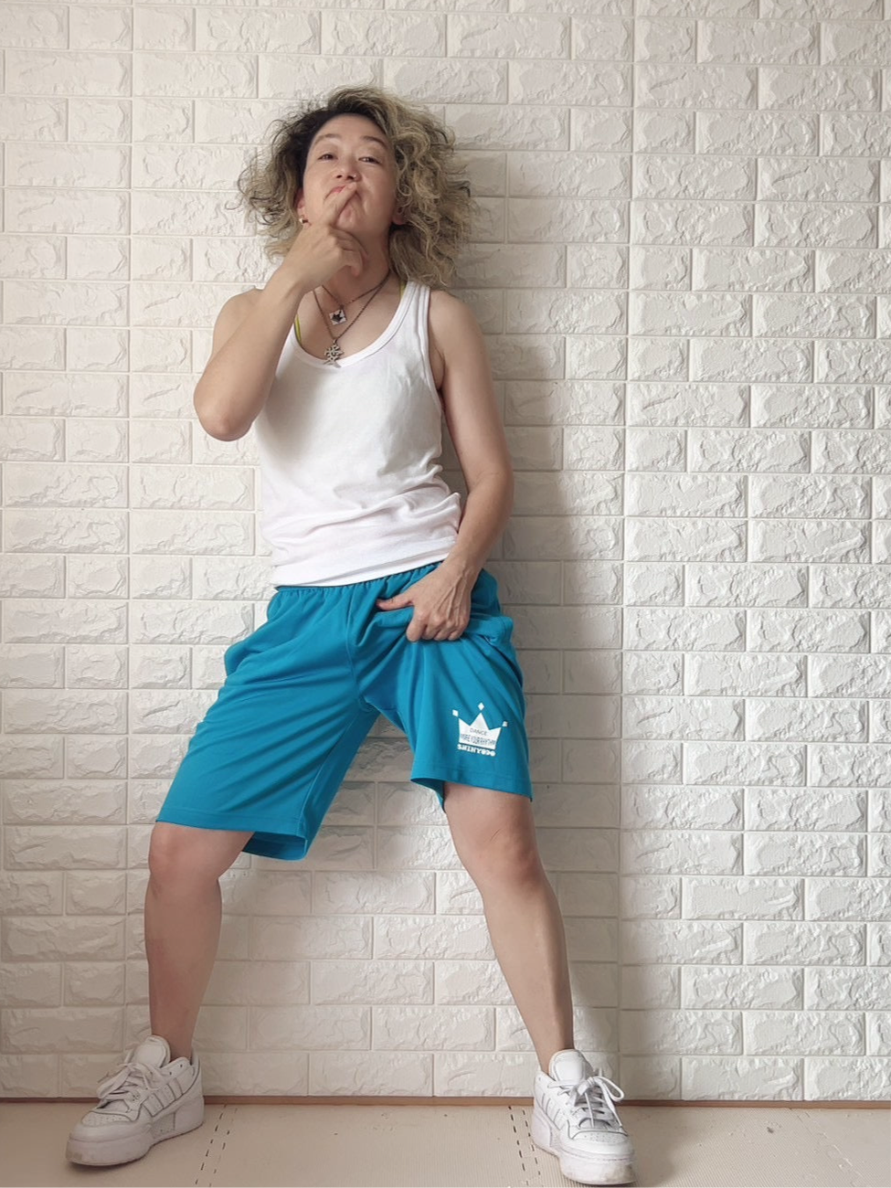 薄手ドライハーフパンツ（ターコイズ）