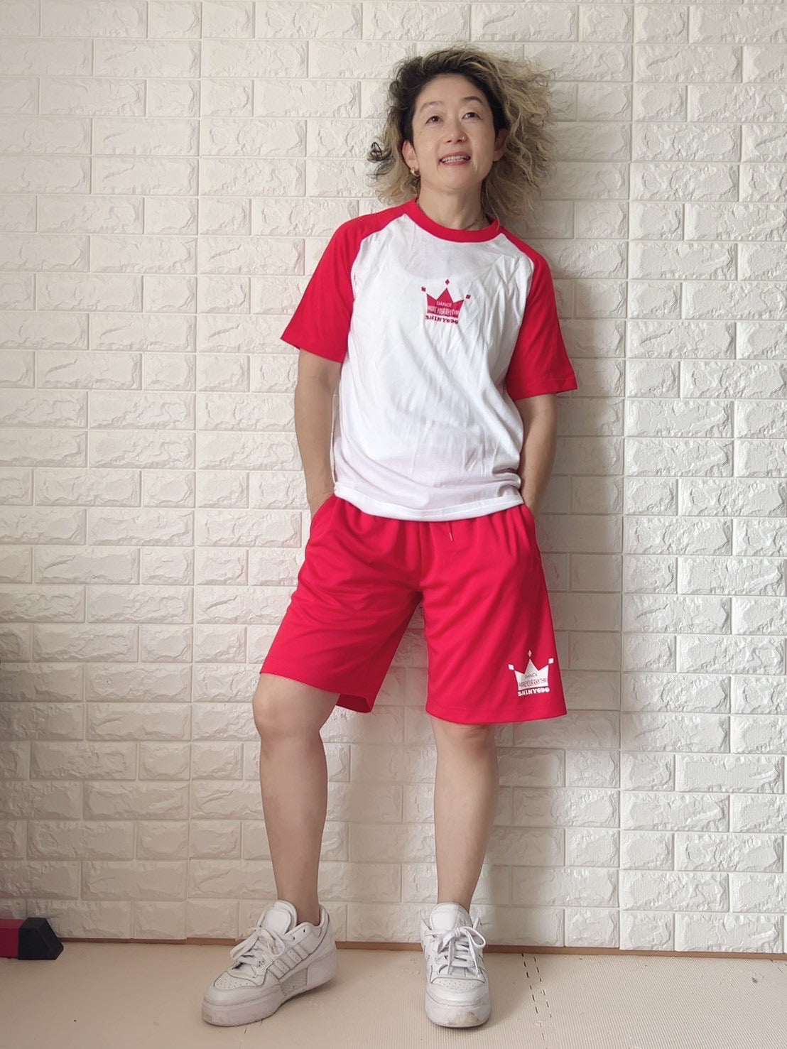 ミニ王冠ラグランTシャツ（レッド）